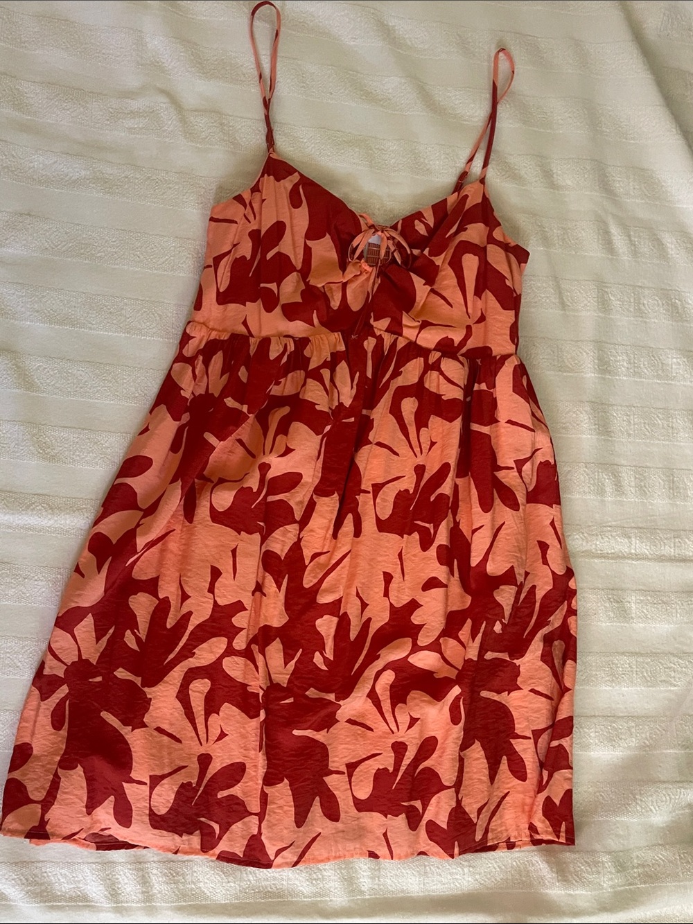 Red Floral Tie-Front Spaghetti-Strap Casual Dress